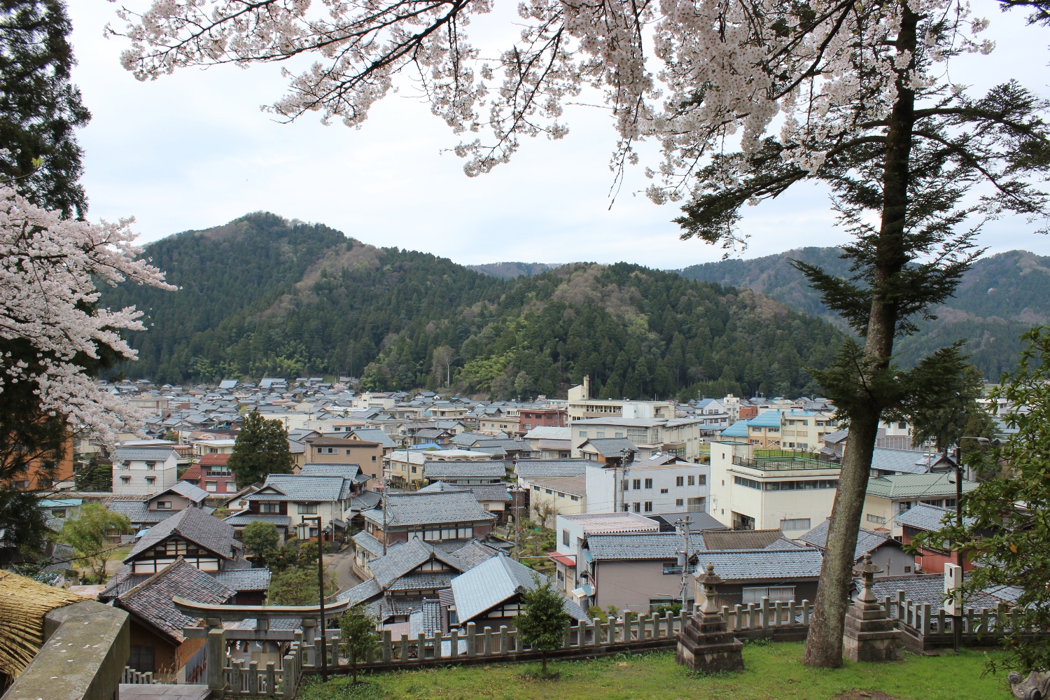 うるしの里　河和田